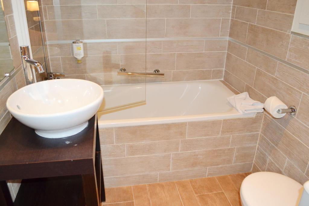 Hôtel de l'Exposition - Tour Eiffel - Resim 25