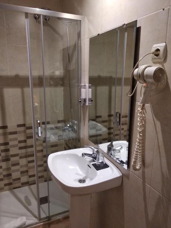 Hostal Restaurante Cornella, Cornellà de Llobregat ...