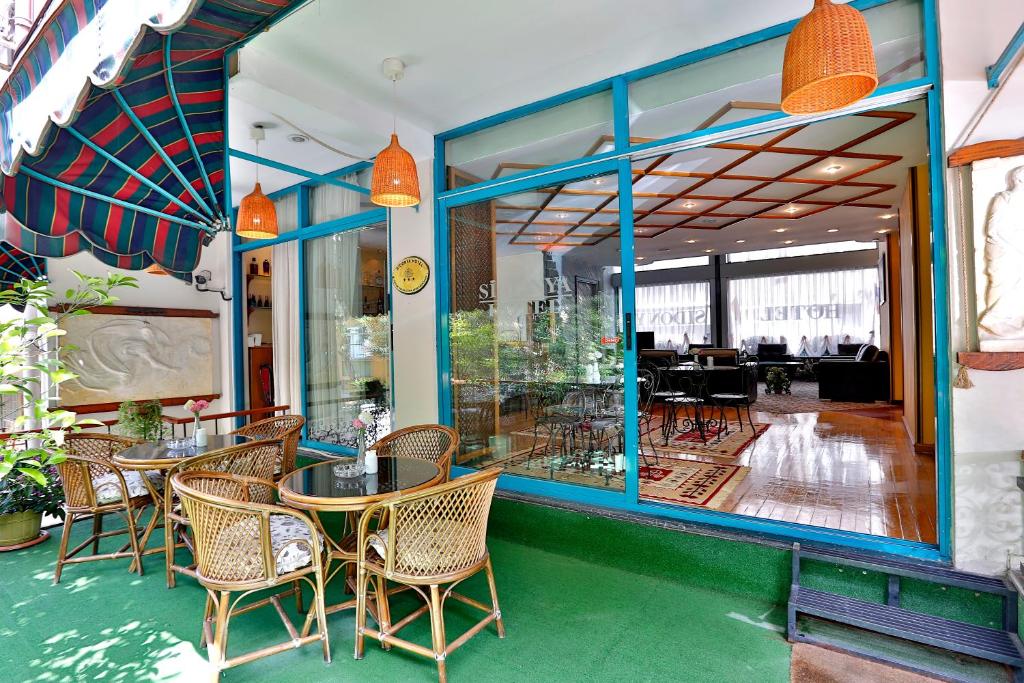 Restaurace v ubytování Sidonya Hotel