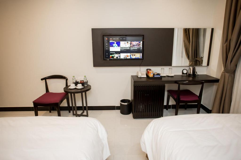 Max Boutique Hotel - 3