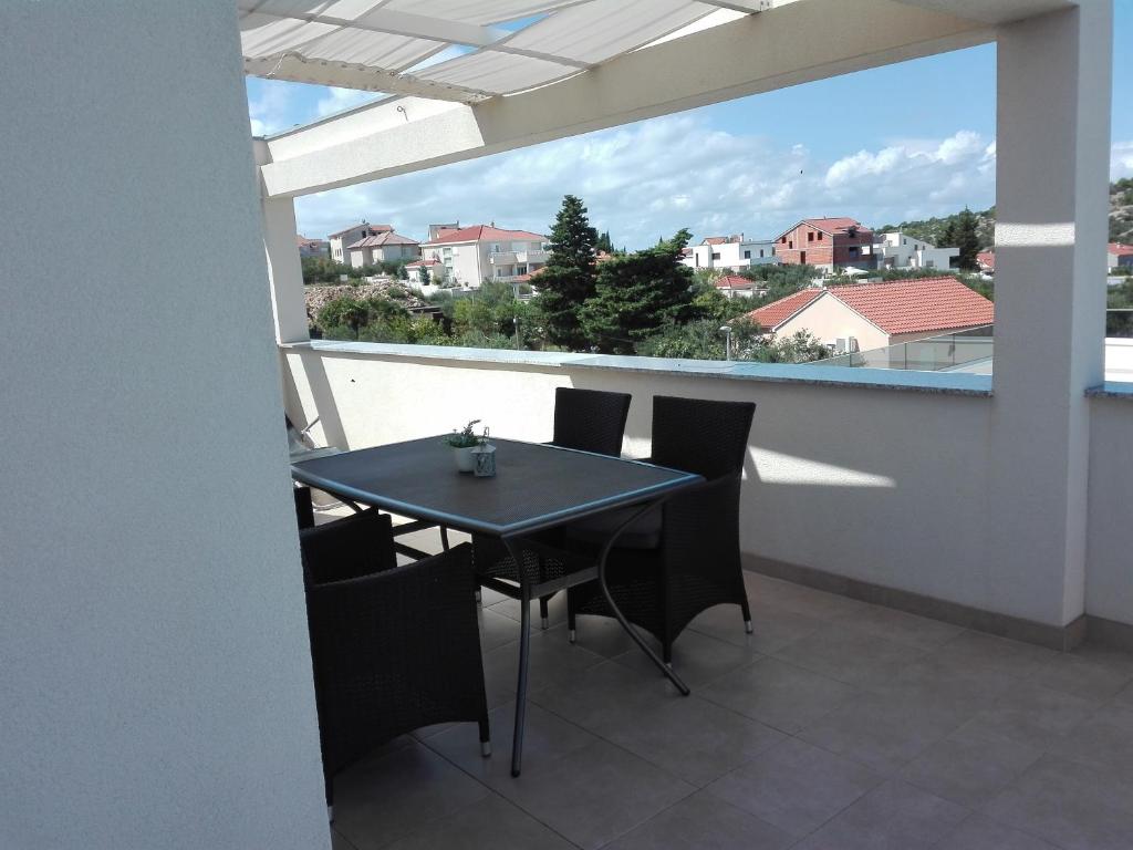 Apartments Marti - Studio Avec Terrasse Et Vue Sur La Mer
