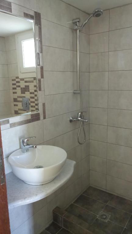 Meletis Studios - 18