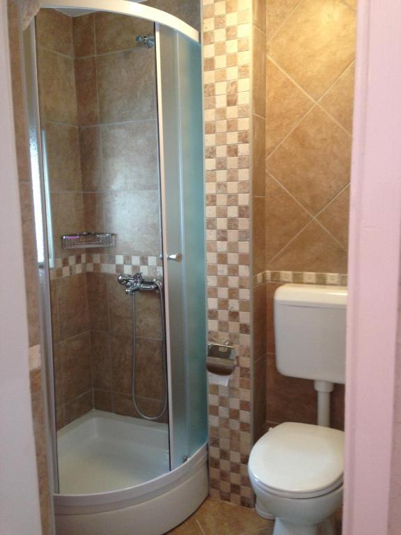 Devivi Apartments - 3