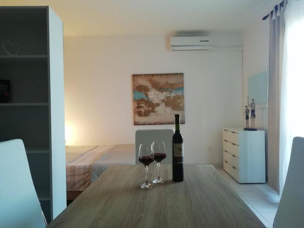 Zdjęcie z galerii obiektu Seaview Holiday Apartments, Ventura Nin w Nin