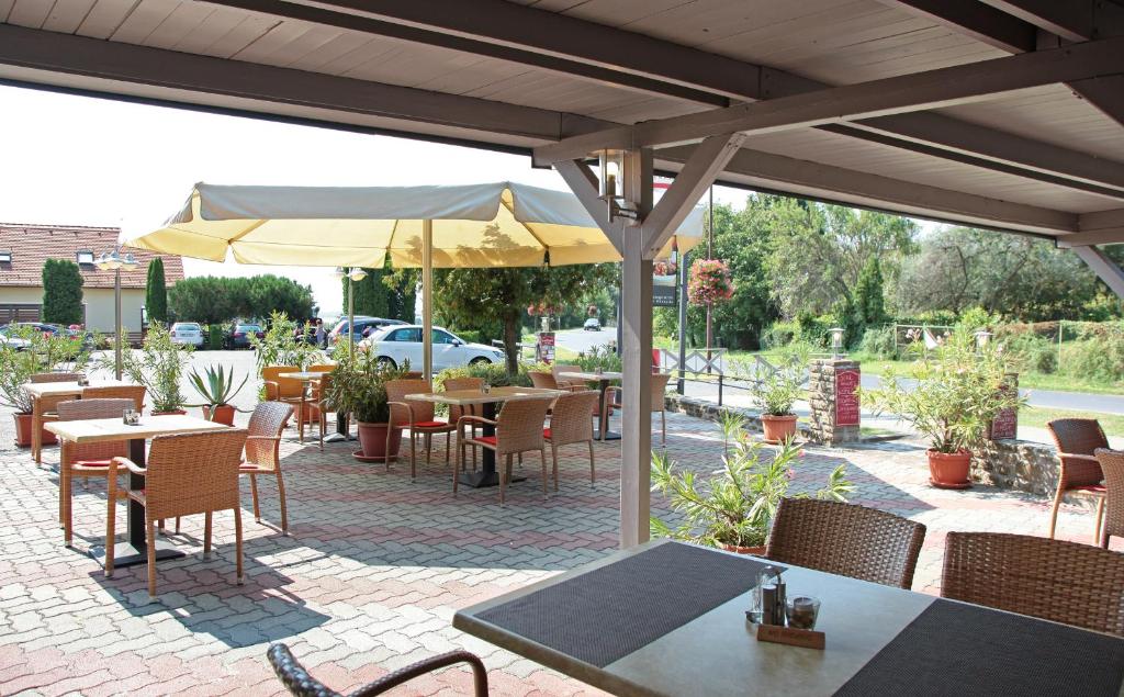 Restaurace v ubytování Adler Hotel & Wellness