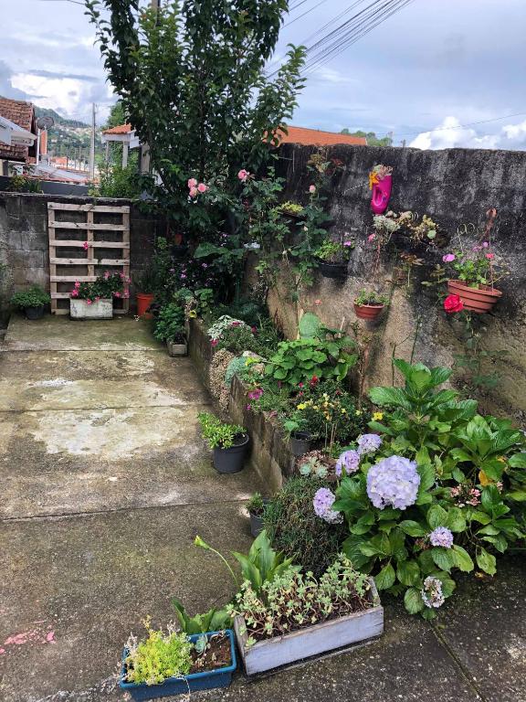  Casa anexa com lareira