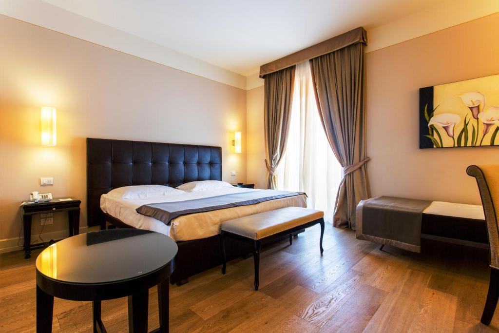 Hotel Palazzo San Lorenzo & Spa - Triple Room