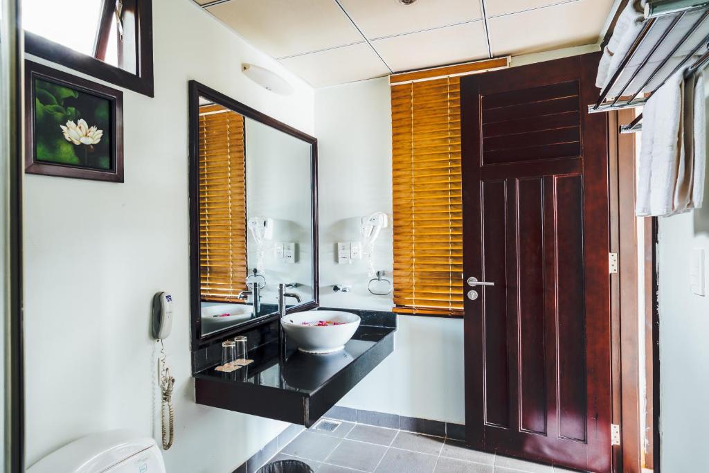 Bungalow Nhìn ra vườn