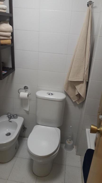 Koupelna v ubytování Apartamento Canfranc