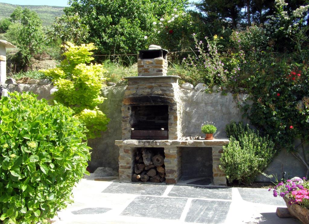 Ogród w obiekcie Alpujarra Cortijo Casilla Noguera