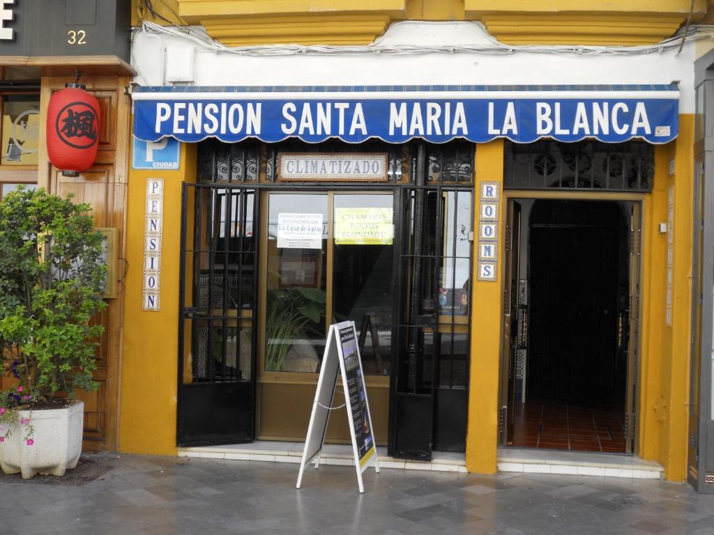 Imagen de la galería de Pensión Santa María la Blanca, en Sevilla