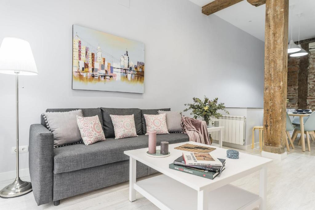 BNBHolder Peaceful & Elegant II LA LATINA - Appartement Duplex