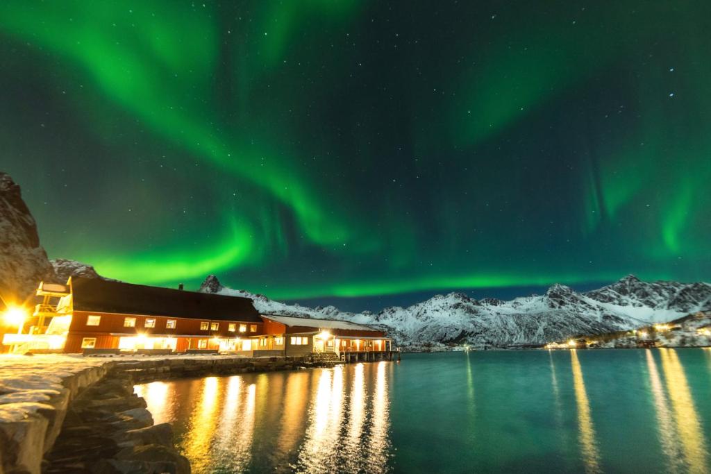 Beachfront · Private Beach Kalle i Lofoten - Housity