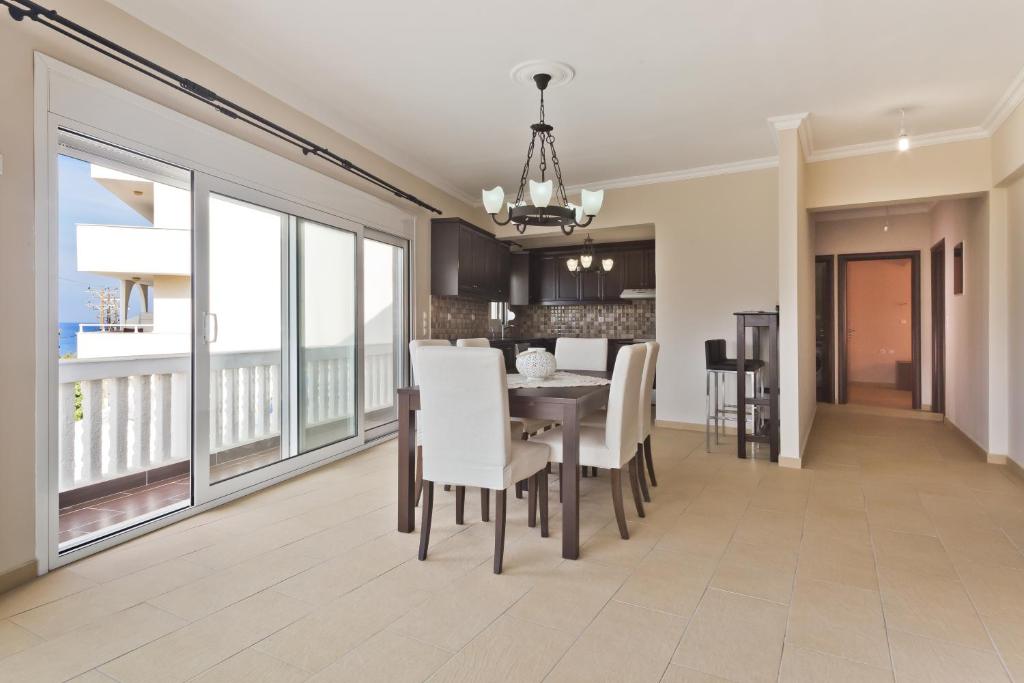 Kép Lux Sea View Apartment szállásáról Kárpathoszban a galériában