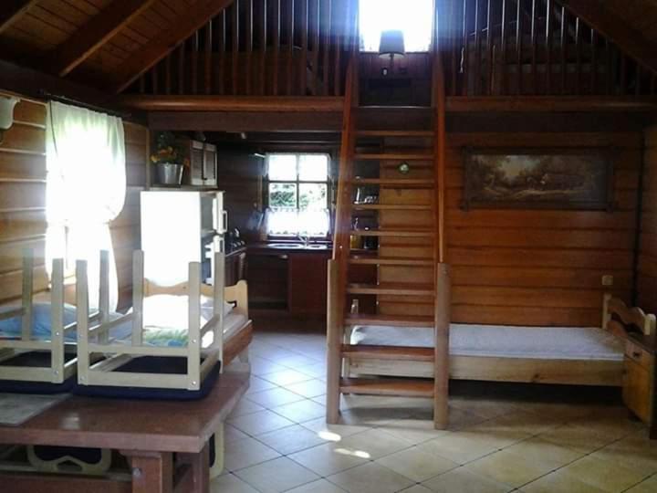Posteľ alebo postele v izbe v ubytovaní Agroturystyka w ogrodach