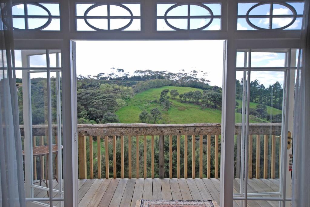 Balkón nebo terasa v ubytování Freshwaterfarm Cottages - Muriwai