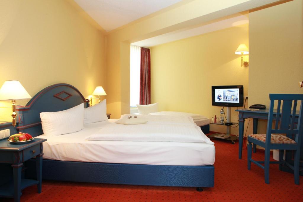 Hotel Erbgericht Buntes Haus - Comfort Double Or Twin Room