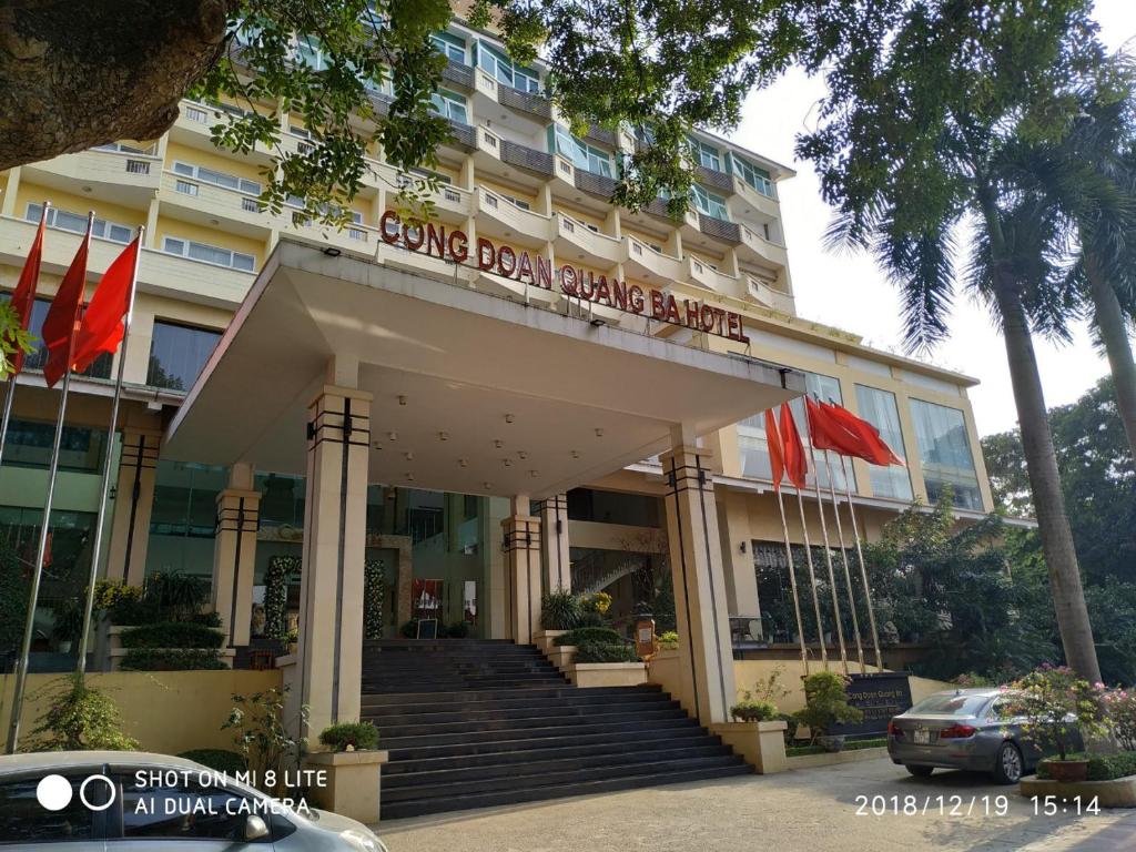 Exteriér nebo vchod ubytování Khách sạn Công Đoàn Quảng Bá