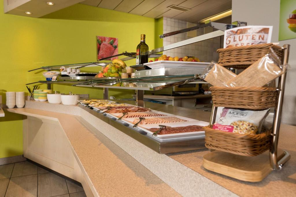 Hotel Waldhorn - Resim 17