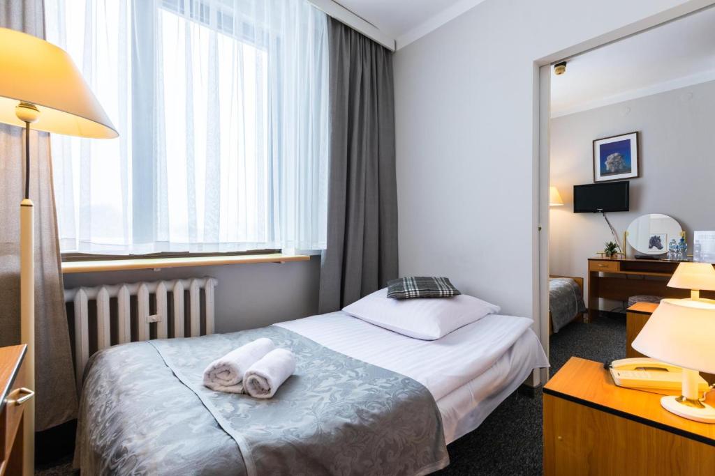 Hotel Helios 300m od Krupówek nowy BASEN od 12 lipca - Resim 39