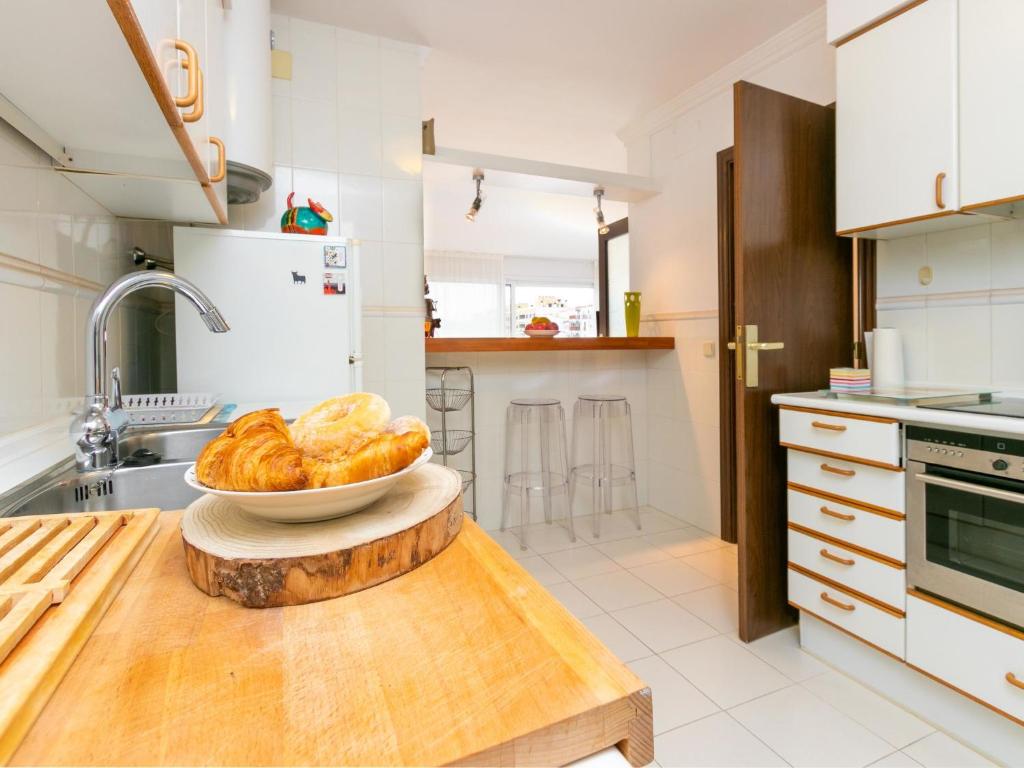 Kuchyňa alebo kuchynka v ubytovaní Apartment Port Rhodes by Interhome
