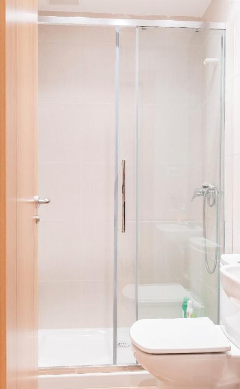 Koupelna v ubytování Apartamento Ria de Boo, Con patio privado