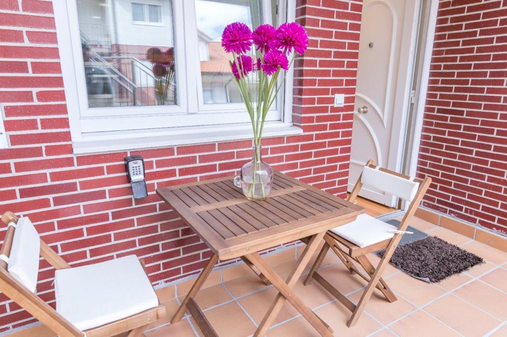 Patio nebo venkovní prostory v ubytování Apartamento Ria de Boo, Con patio privado