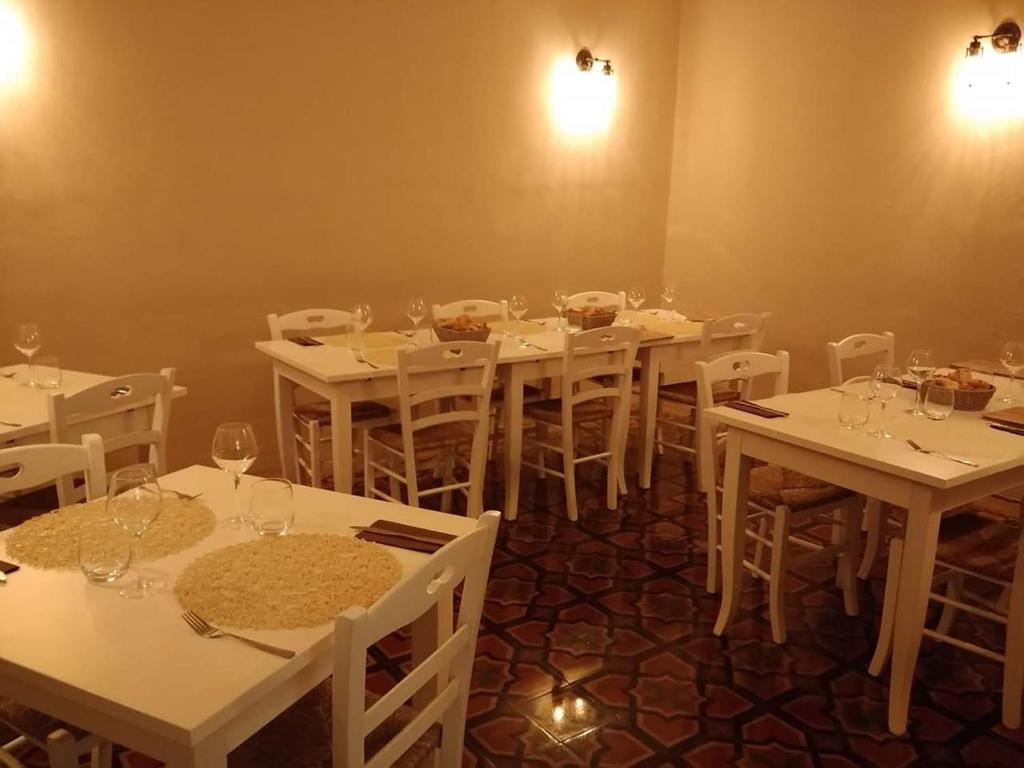Restaurace v ubytování 700enolocanda