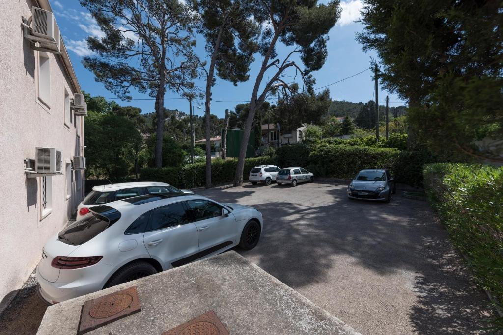 Hôtel du Rocher - Resim 19