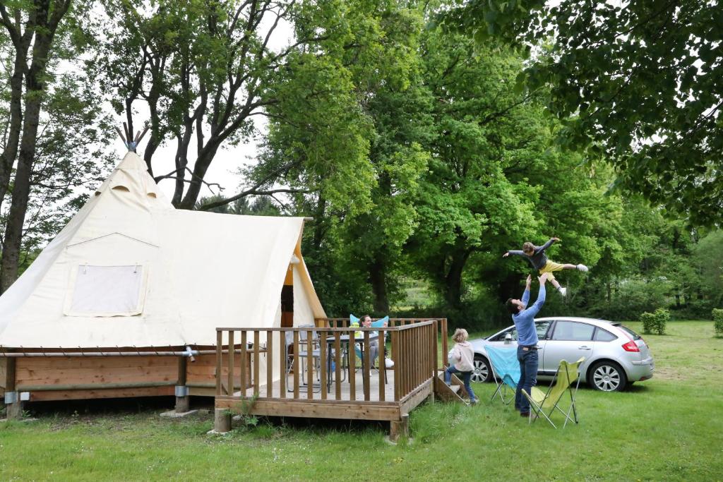 Camping le Nid du Parc - Tent