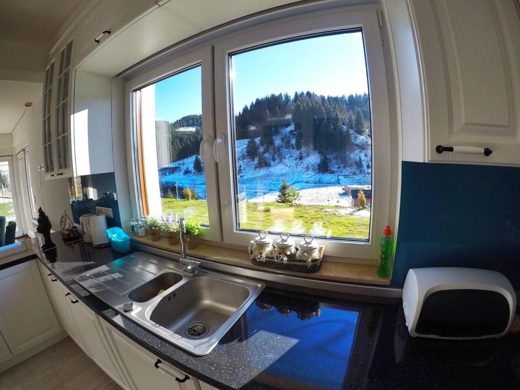Luxury Villa Kadic - Housity