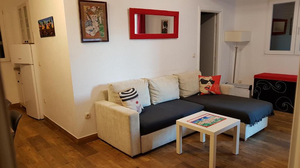 Posedenie v ubytovaní Apartments Elda