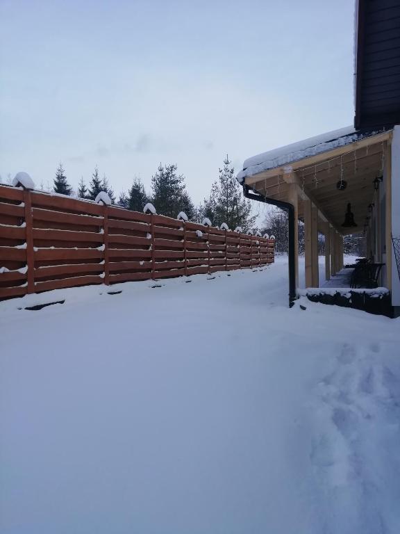 Święty Spokój Bieszczady 782-047-324 v zime