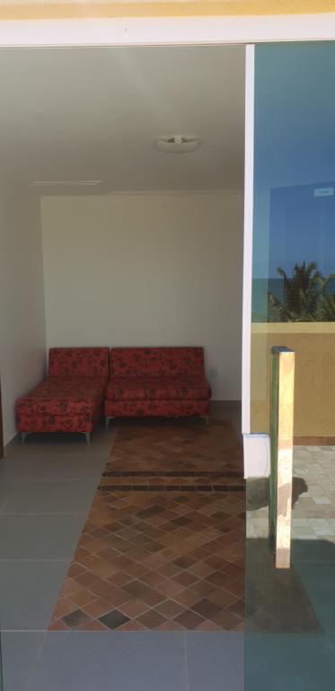  Vila de Praia ( casa amarelha) com praia