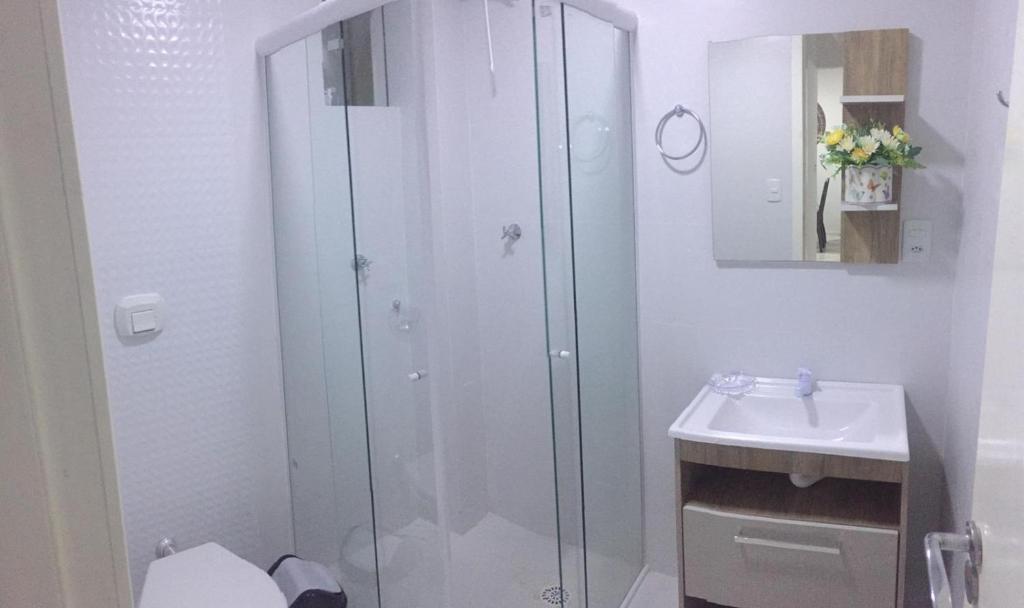  Apartamento em meia praia itapema