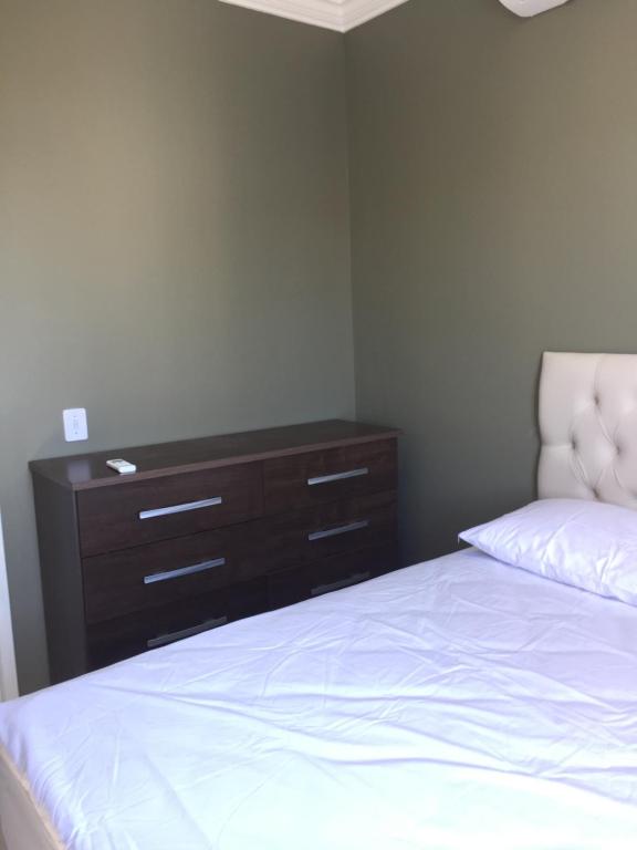  Apartamento 82B IMPERIAL - Muito Novo e de Frente a Praia!
