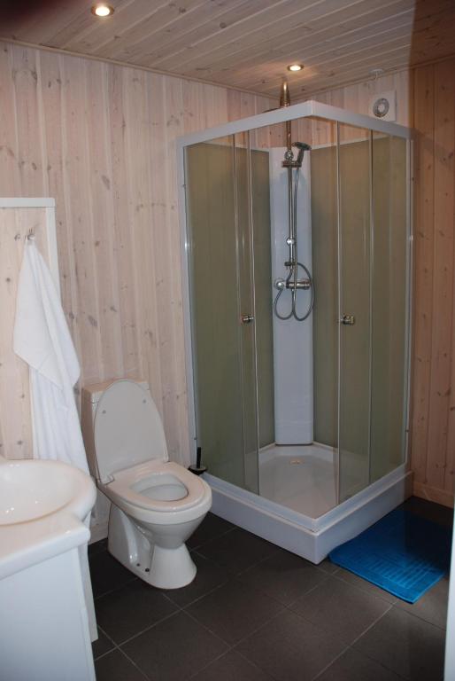 Koupelna v ubytování Hytteby – Hanstholm Camping – Thy Feriepark