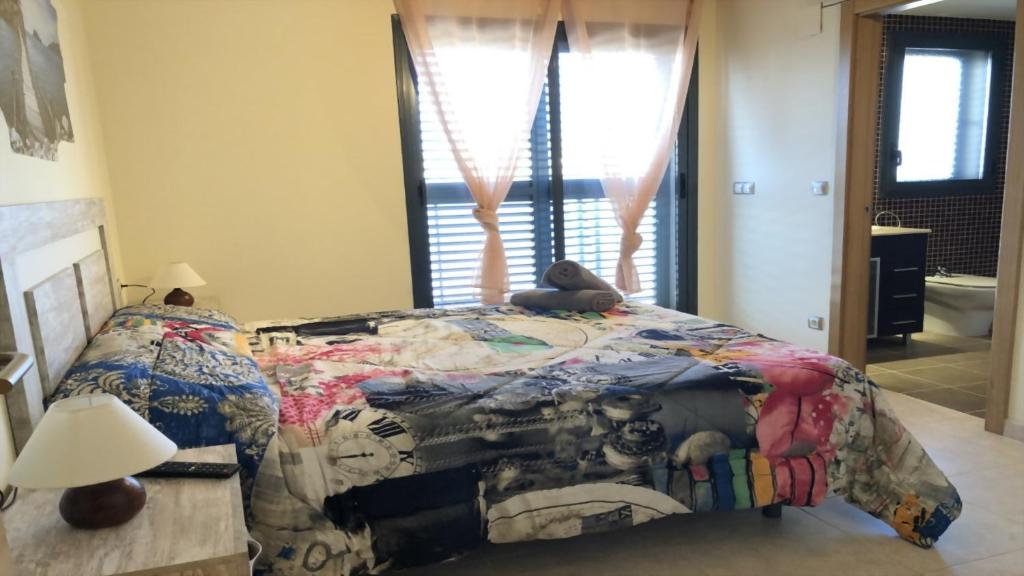 Postel nebo postele na pokoji v ubytování Sensacional Chalet Adosado de lujo "Vacaciones todo el año"