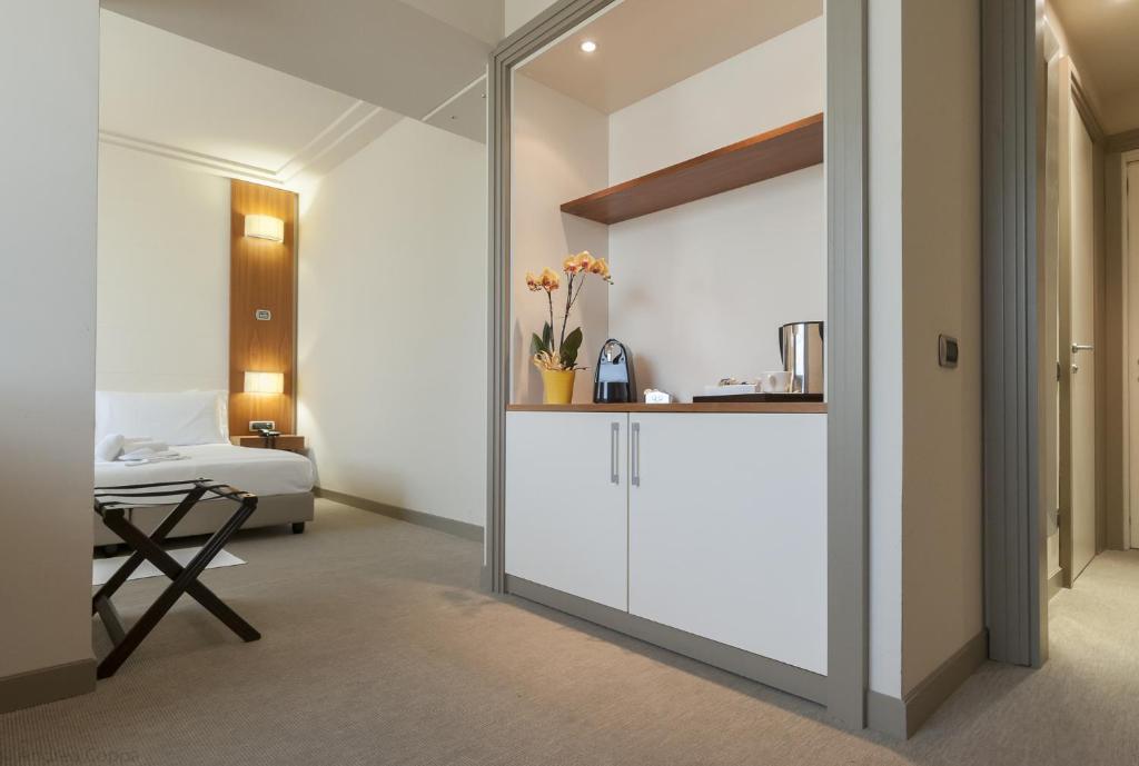 Kuchyň nebo kuchyňský kout v ubytování Hotel Barrage