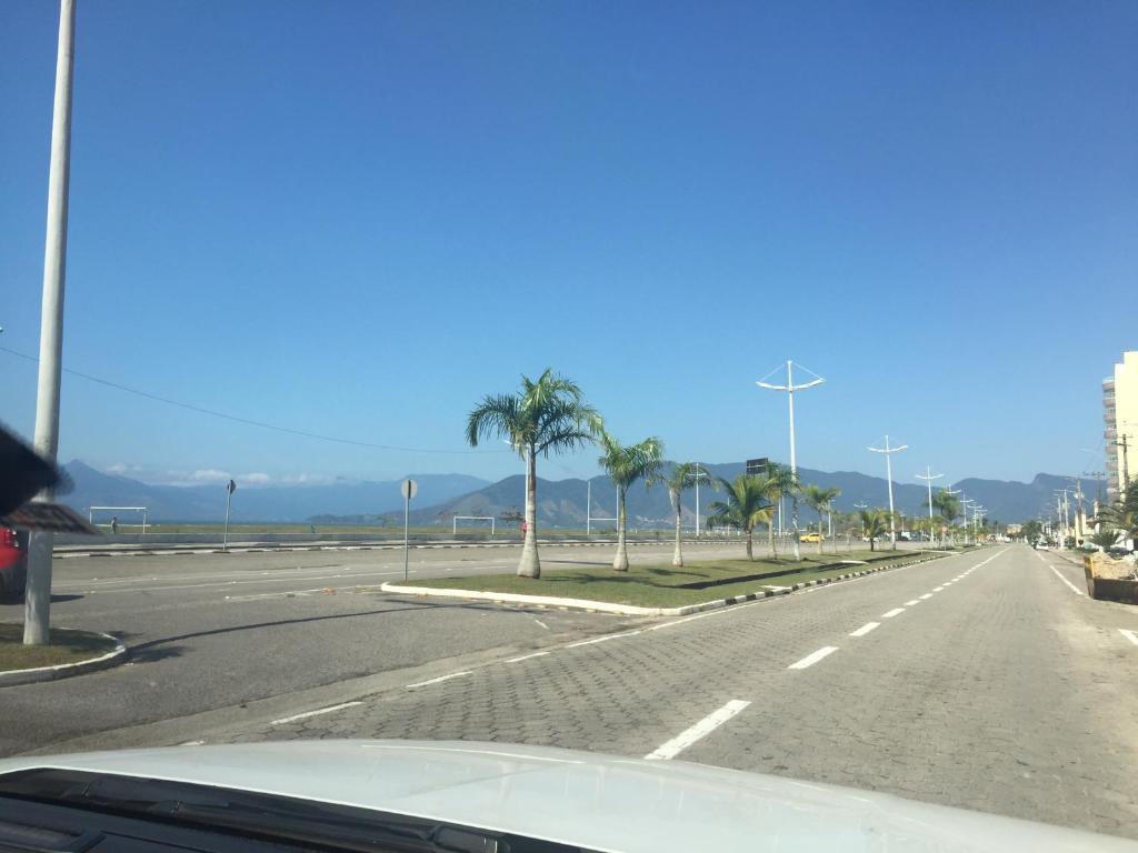  Apartamento 82B IMPERIAL - Muito Novo e de Frente a Praia!