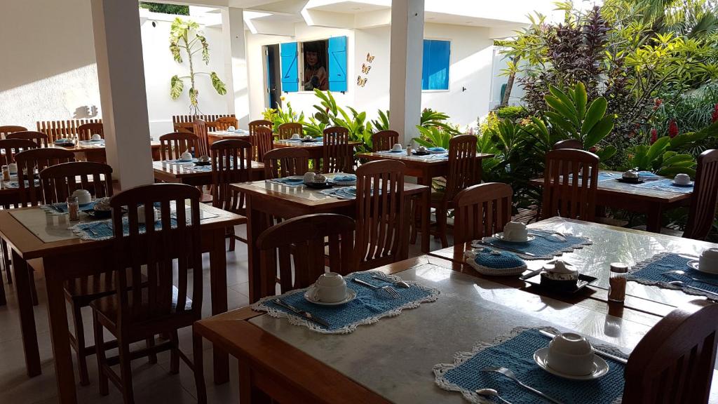  Pousada Caminho da Praia