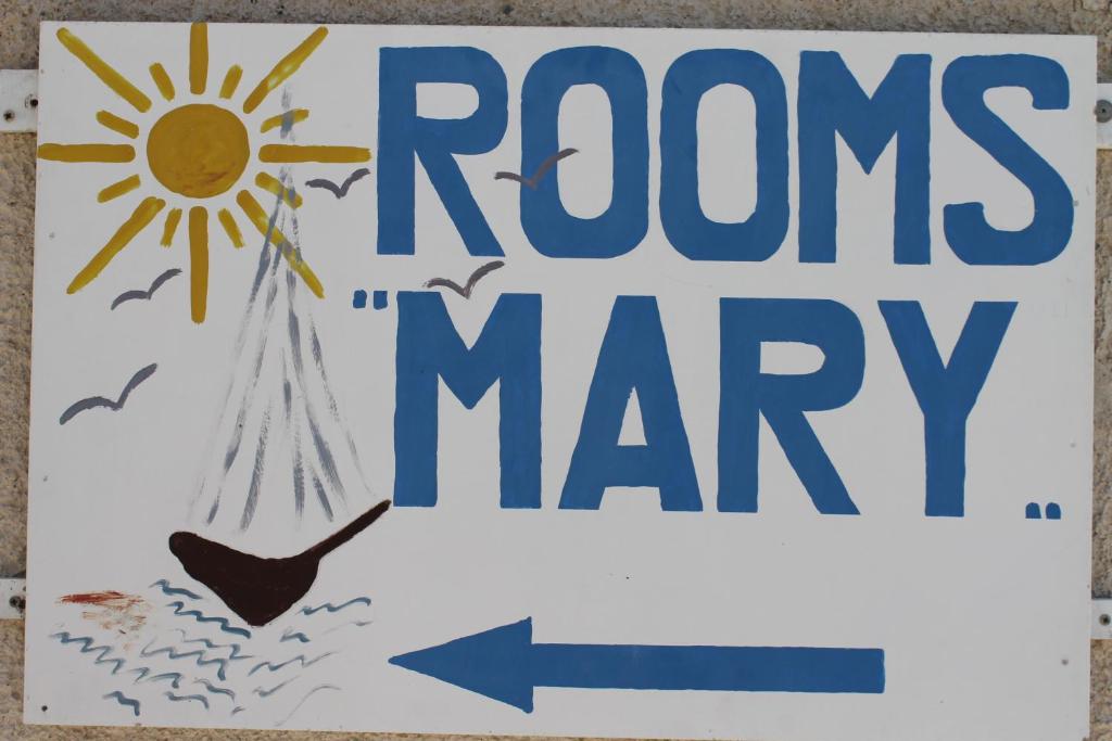 Foto dalla galleria di Mary Rooms a Perivolos