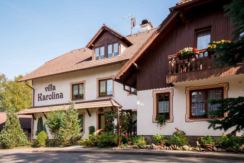 Budova, kde se hotel nachází