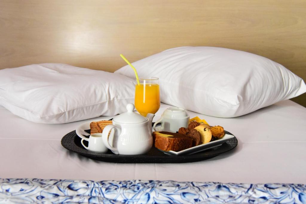 Eva Hotel Piraeus - Resim 36