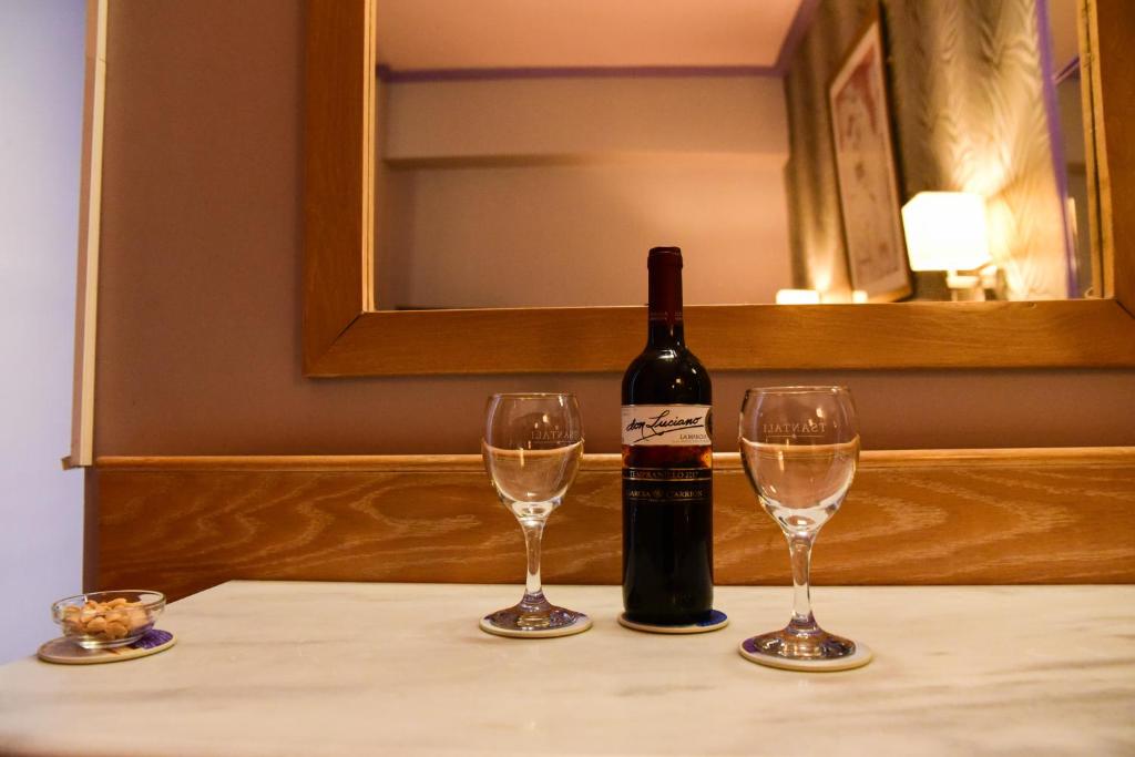 Nápoje v ubytování Eva Hotel Piraeus