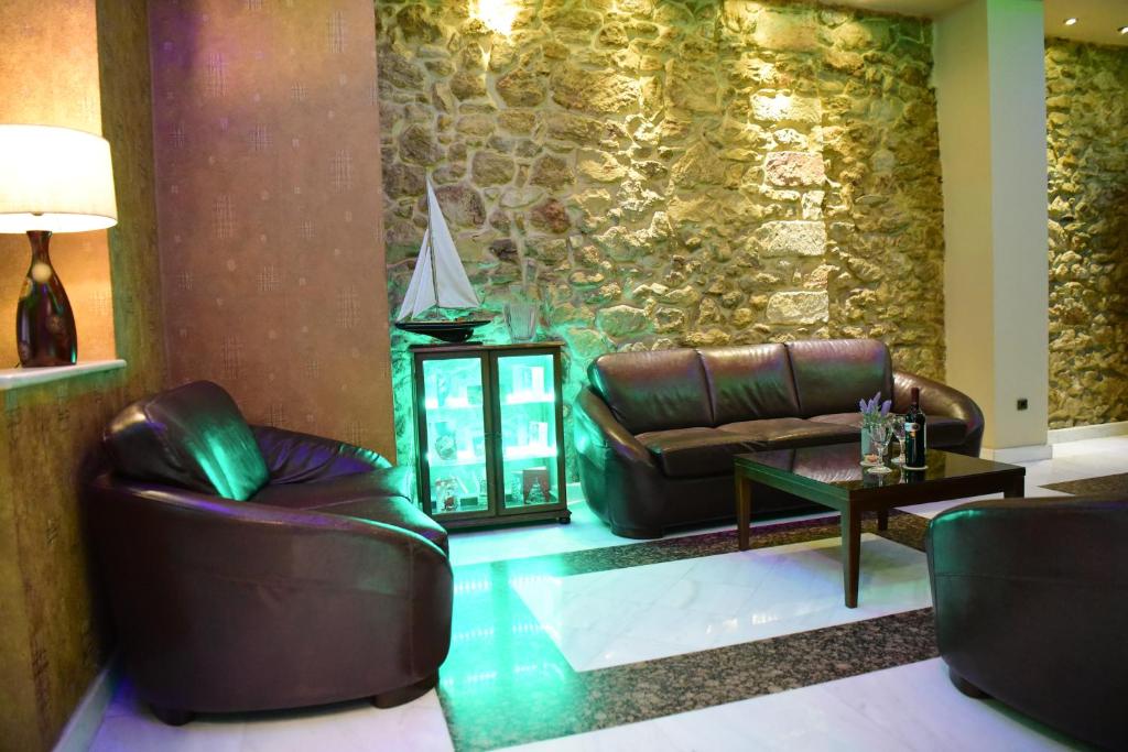 Posezení v ubytování Eva Hotel Piraeus