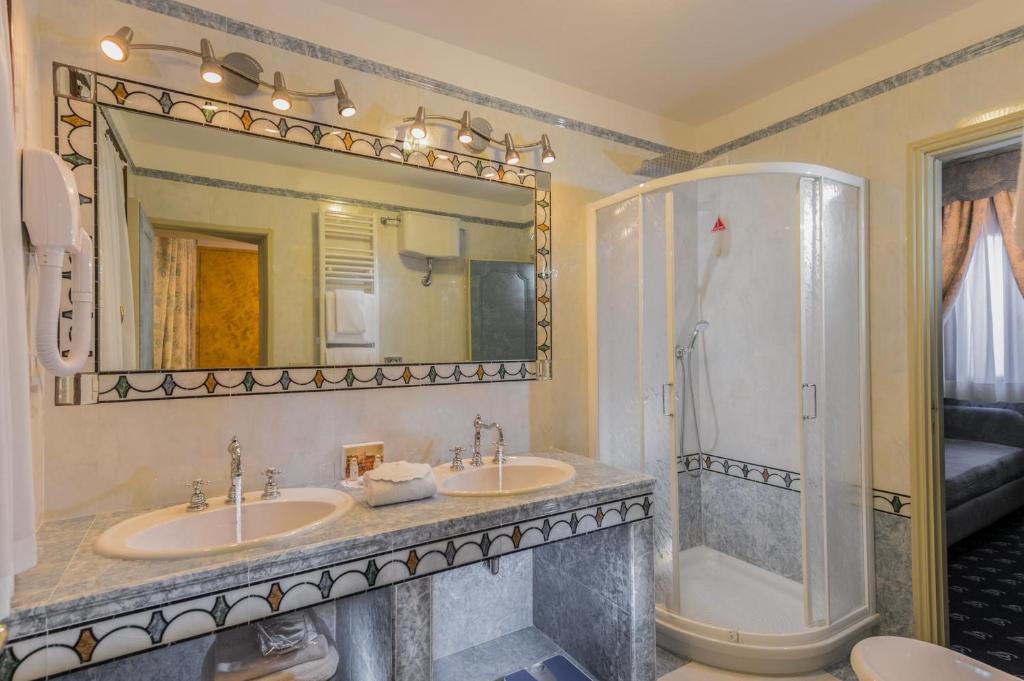 Koupelna v ubytování Hotel Giorgione