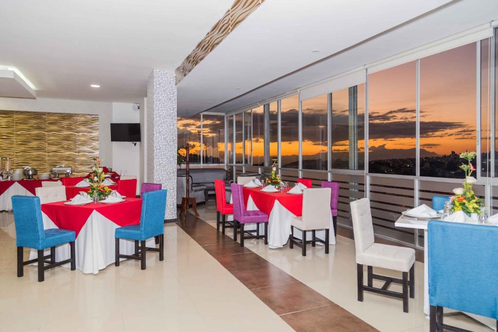 Restaurace v ubytování Hotel Varuna