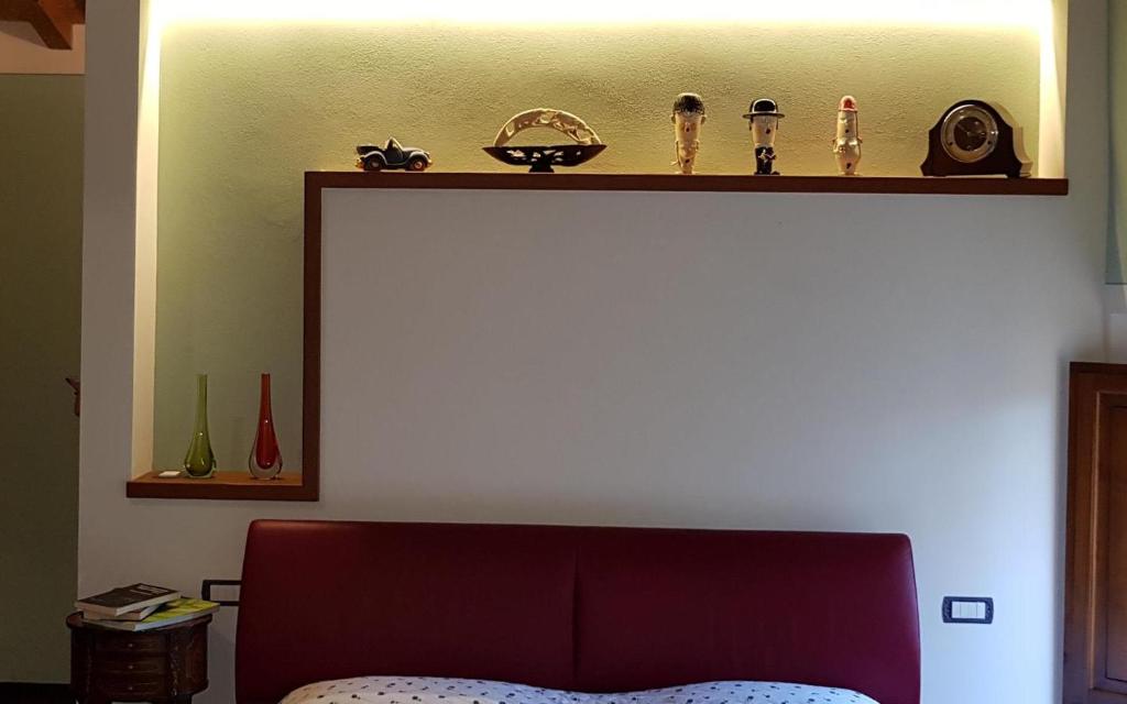 A seating area at Podere agli Arrighi