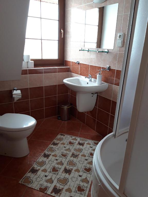 Penzión Weinerovka Varín - Triple Habitación Con Terraza